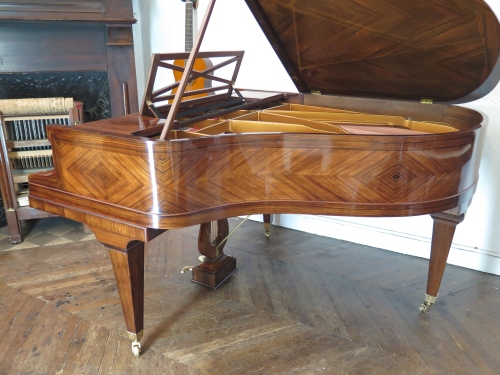 Pianos Pleyel entièrement restauré par Pianos Balleron